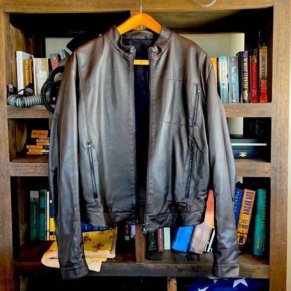 Burberry Men's classic leather bomber jacket